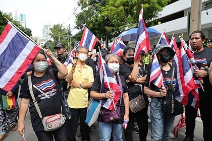 Tayland'da İsrail Büyükelçiliği önünde protesto düzenlendi
