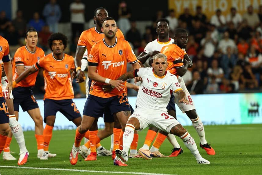 Trendyol Süper Lig: Başakşehir: 2 - Galatasaray: 3 (Maç Sonucu)