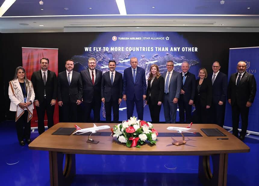 Türk Hava Yolları, 150 adede kadar yolcu uçağı siparişi için Boeing'le anlaşma imzaladı