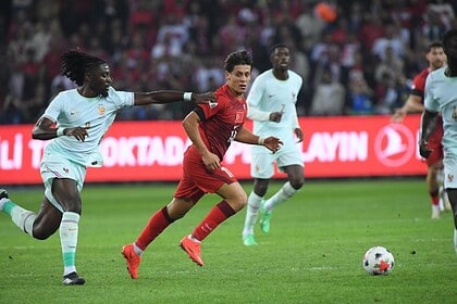 Turka Kocaeli Stadyumu'nda Zorlu Açılış: A Milliler Fransa'ya 1-0 Mağlup Oldu