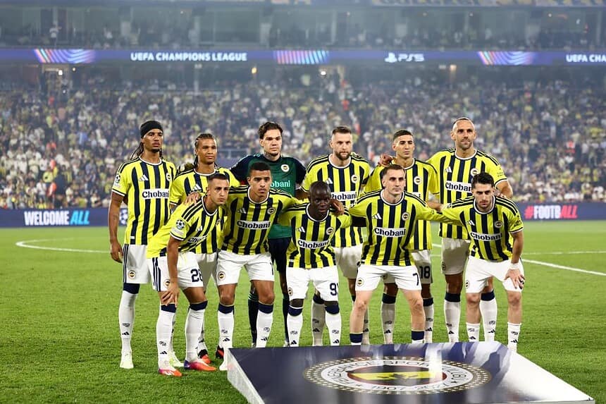 UEFA Şampiyonlar Ligi: Fenerbahçe: 1 - Roma: 1 (Maç Sonucu)