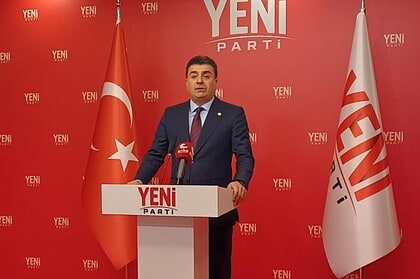 YENİ Parti Sözcüsü Emre YENİ Parti isminin başına küçük bir düzenleme koyarak konuyu kapatabiliriz