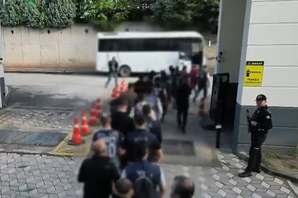 Kocaeli Merkezli 7 İlde Yasa Dışı Bahis Operasyonu: 460 Milyon TL'lik Vurgunda 25 Tutuklama!