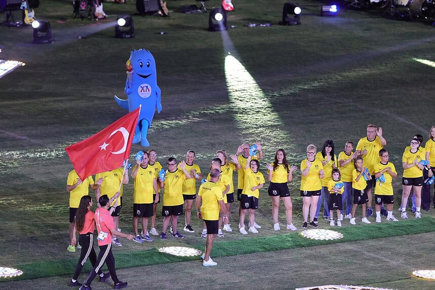 Taranto 2026'da 111 Madalya Rekoru! Bakan Osman Aşkın Bak: "Evlatlarımızla Gurur Duyuyoruz"