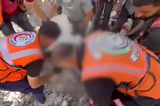 Al-Daraj'da Yıkılan Evin Enkazından 28 Filistinlinin Cesedi Çıkarıldı