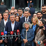 Özgür Özel Ankara Garı Saldırısı Davasını Takip Etti: "Bu İnsanlığa Karşı İşlenmiş Bir Suçtur"