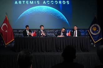 Türkiye Uzay Yarışında Önemli Bir Adım Attı: Türkiye Artemis Mutabakatı'nı İmzaladı!