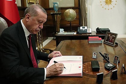 Cumhurbaşkanı Erdoğan'ın İmzasıyla Yeni Atama Kararları Resmî Gazete'de: Çok Sayıda Büyükelçi Değişti!