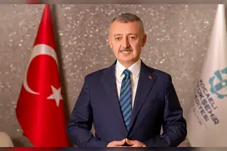 Başkan Büyükakın'dan Öğrencilere Mesaj: "Gerçek Öğrenme Merakın Cesaretle Buluştuğu Yerde Başlar"