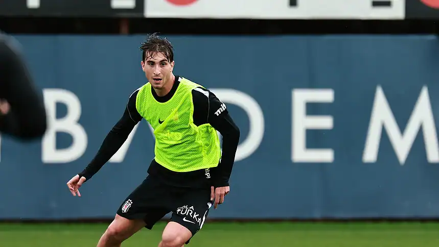 Beşiktaş, Kocaelispor Maçı Öncesi Vlahovic'i Ayrı Çalıştırdı