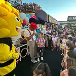 Çayırova'da Çocuklar Yaza Tahta Bacak Gösterisiyle Veda Etti