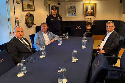 Cumhurbaşkanı Erhürman TCG Işın'a Çıktı: Girne'de Aramayı Yerinde Takip Etti