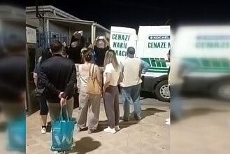 Gölcük'te Denizde Erkek Cesedi Bulundu