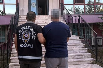 4 Yıl 10 Ay Hapis Cezası Bulunan Firari Dolandırıcı Kocaeli'de Yakalandı!