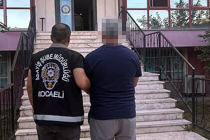 4 Yıl 10 Ay Hapis Cezası Bulunan Firari Dolandırıcı Kocaeli'de Yakalandı!