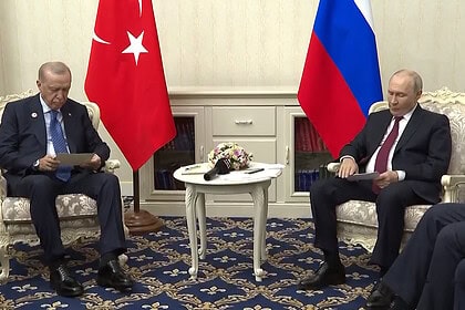 Erdoğan Putin'le Görüştü: "İlişkiler Her Döneme Göre Çok Daha İleri"