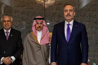 Fidan New York'ta Mekke Anlaşması İçin Suudi ve Pakistan'la Görüştü