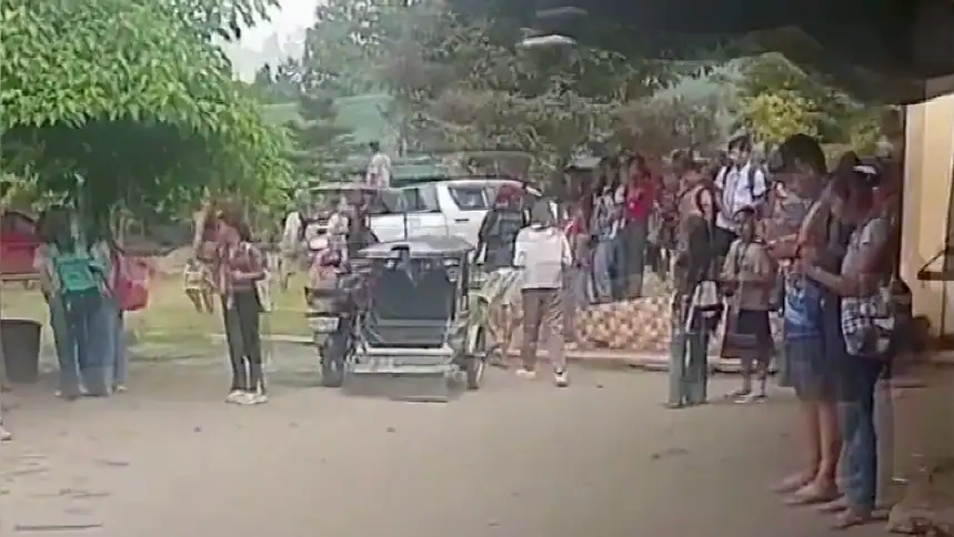 Filipinler'de Lisede Silahlı Saldırı: 1 Ölü, 4 Yaralı