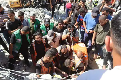 Gazze'de Çöken 7 Katlı Binada Can Kaybı 21'e Yükseldi: 8'i Çocuk