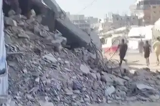 Gazze'de İsrail Yardıma Koşan Sivilleri Vurdu: 2 Ölü, 7 Yaralı