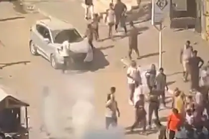 Gazze'de Servis Otobüsü Vuruldu: Anaokulu Öğrencileri Yaralandı