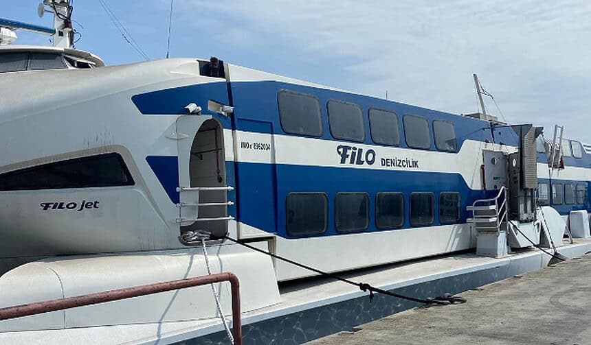 Girne’deki Gemi Faciasında İhmal Skandalı: Silikon ve İkili Yapıştırıcıyla Tamir Edilmiş!