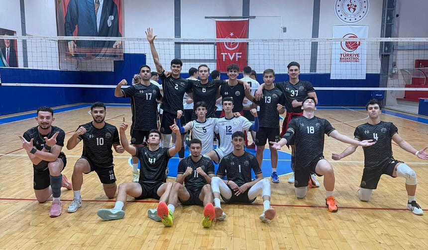 Gölcük Belediyespor Parkede Esip Gürlüyor: Lüleburgaz Akademi’yi 3-0 Yendi!