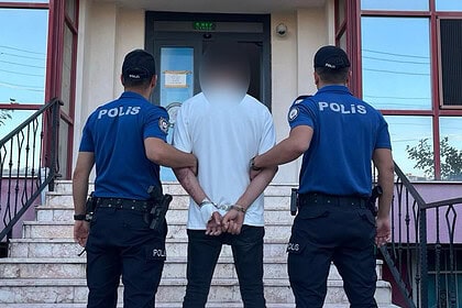 4 Ayrı Suçtan Aranan ve 9 Yıl Hapis Cezası Bulunan İ.K. Kocaeli'de Yakalanarak Cezaevine Gönderildi!