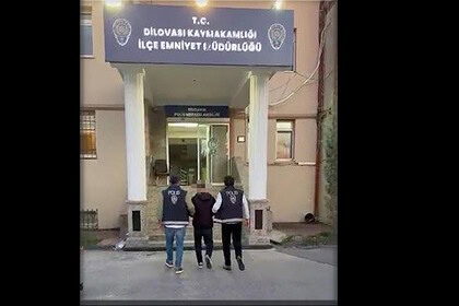 Dilovası’nda Polis Engeli: 12 Yıl Hapis Cezası Bulunan Hırsızlık Hükümlüsü Yakalandı!
