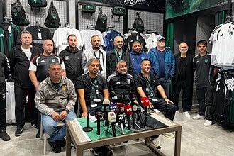İzmit'te Olay Açıklama! Enver Güler Tepki Çeken Pankart Ve Yaralanan Kadın Taraftar İçin Ne Dedi?