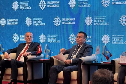 İletişim Başkanlığı Astana'da Türk Dünyası Panelini Düzenledi: Ortak Alfabe Masada