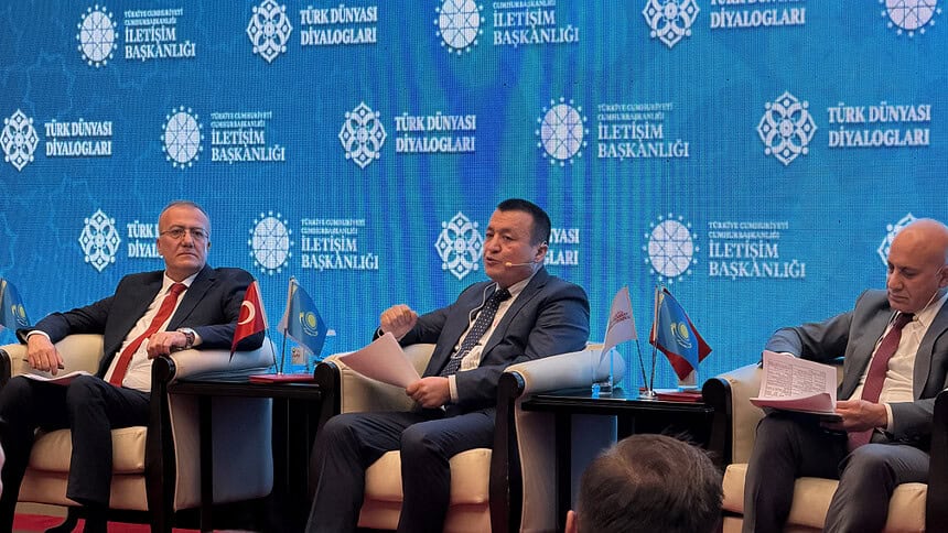 İletişim Başkanlığı Astana'da Türk Dünyası Panelini Düzenledi: Ortak Alfabe Masada