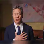 İngiliz Bakan Miliband İsrail'e Yaptırımı Savundu: "Pasif Kalamazdık"