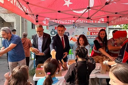 İzmit'te Beslenme Saati Projesi Eğitim Yılında Yeniden Başladı!