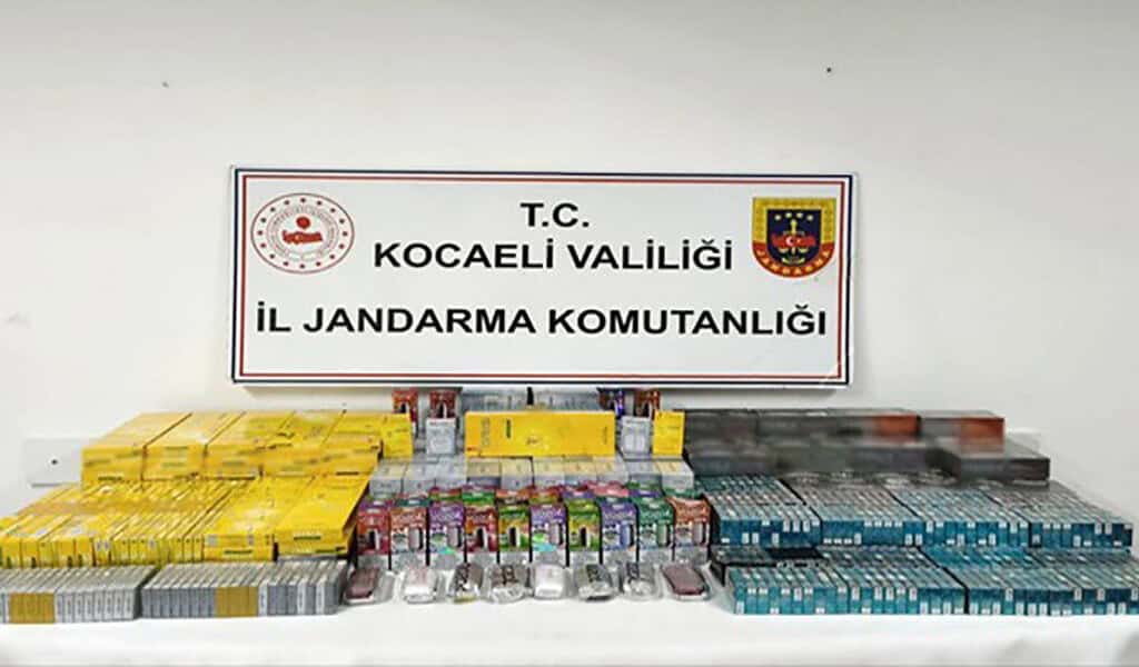 Kocaeli Dilovası'nda Kaçakçılık Operasyonu: 8 Milyon TL Değerinde Sahte Ürün Ele Geçirildi!
