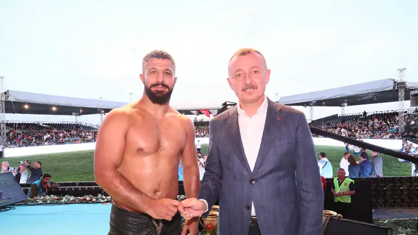 Kağıtsporlu Seçkin Duman 57 Yıl Sonraki İlk Kupada Üçüncü Oldu: Kocaeli'ye Gurur