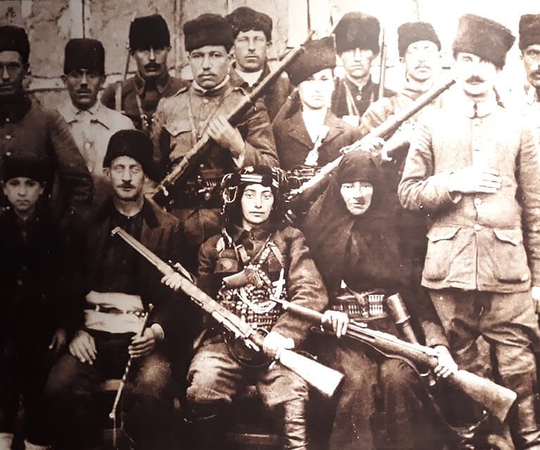 KARA FATMA: İZMİT DAĞLARINDAN BİR EFSANE GEÇTİ