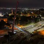 Karşıyaka Kavşağı'nda 80 Tonluk Dev Tabliye Tek Seferde Yerine Kondu