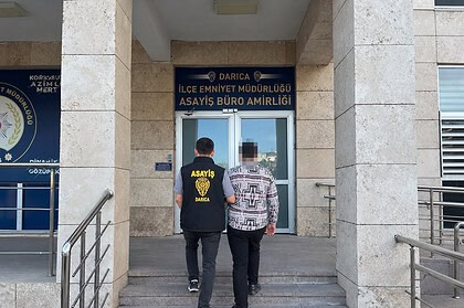 Darıca'da Cinayete Teşebbüs Şüphelisi Kaçamadı: 17 Yaşındaki Zanlı Cezaevine Gönderildi!!