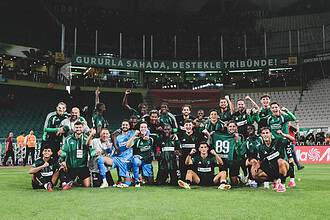 Turka Kocaeli Stadyumu'nda Maç Günü: Kocaelispor - Samsunspor Maçı Saat Kaçta, Hangi Kanalda ve Maça Nasıl Giderim?