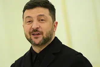 Komedyenlikten Cephe Liderliğine: Zelenskiy'i Savaş Kahramanı Oldu, Şimdi Halkı İkiye Bölüyor