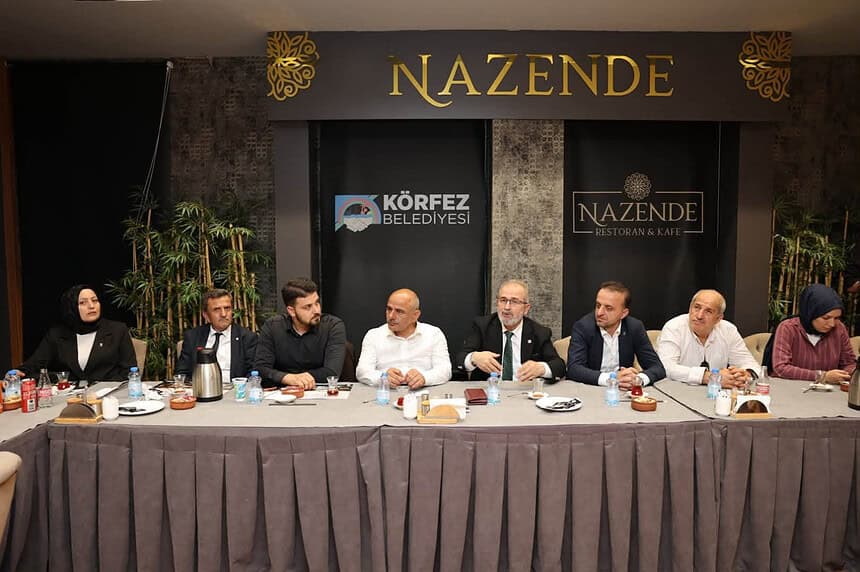 Körfez'de Şehit Aileleriyle Anlamlı Buluşma: "Terörsüz Türkiye" Hedefinde Birlik Mesajı!