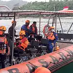 Krakatau'da Kaybolan 5'i Gazeteci Olan 8 Kişi 9 Gündür Aranıyor: 1 Ceset Bulundu