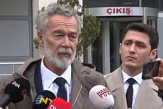 Kurtlar Vadisi Oyuncusu Savtak Kozinoğlu Soruşturmasında İfade Verdi: "Üzerime Düşeni Yaptım"