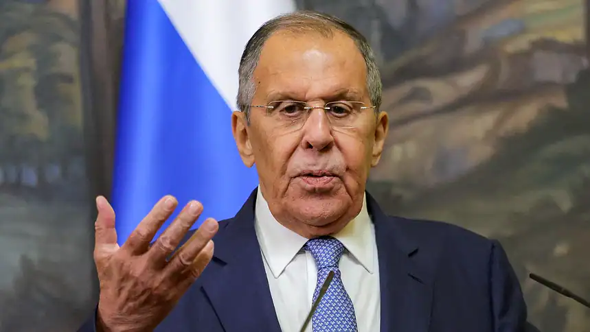 Lavrov'dan Zelenskiy'e Rest: "Görüşmek İstiyorsa Moskova'ya Gelsin"