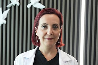 Lenfomanın Sessiz Sinyallerine Dikkat: Ağrısız Şişlikler Ve Gece Terlemelerini İhmal Etmeyin!
