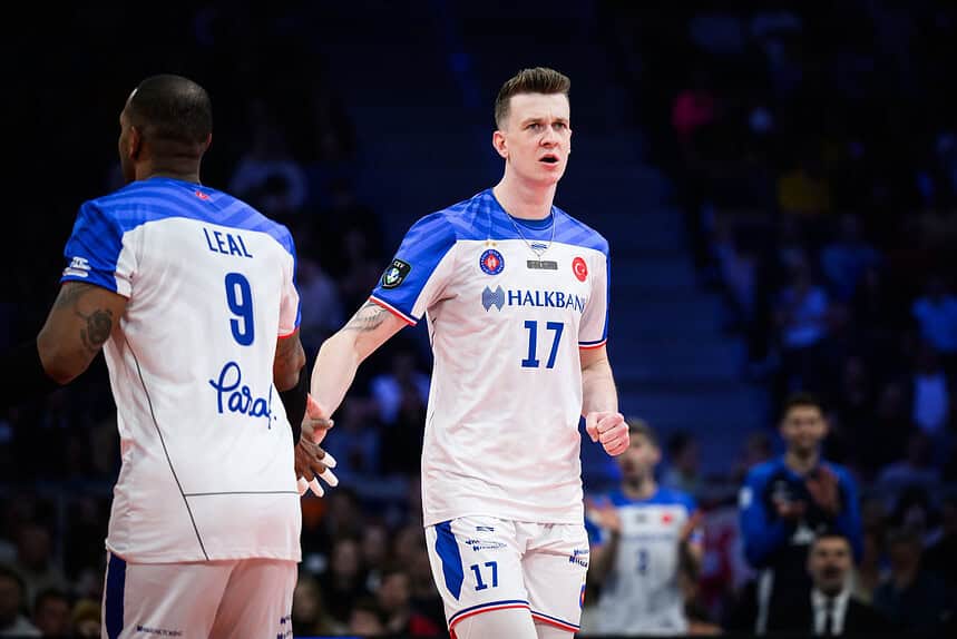 Efeler Ligi’nde Transfer Bombası! Halkbank’ın Yıldızı Marek Sotola Gebze Belediyespor’a İmza Attı!