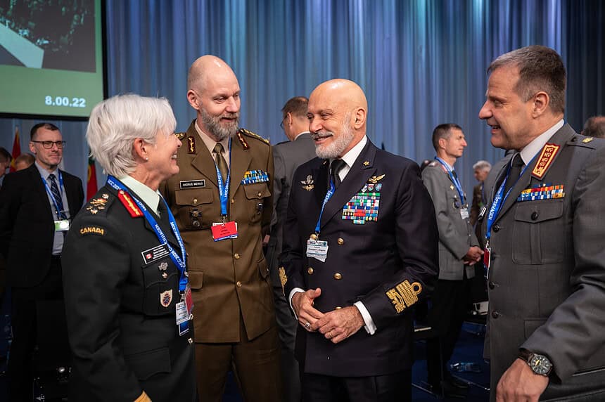 NATO Askeri Komitesi’nin Yeni Başkanı Almanya Genelkurmay Başkanı General Carsten Breuer Oldu