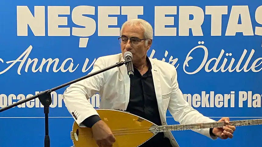 Neşet Ertaş Kocaeli'de Anıldı: Şehir Ödülleri Sahiplerini Buldu