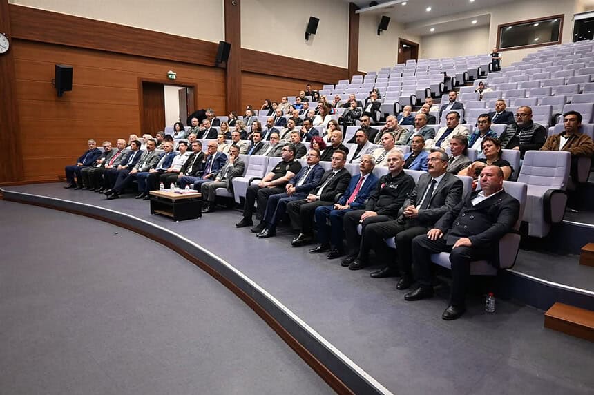 Kocaeli Roman Vatandaşlar İl Eylem Planı Toplantısı Vali İlhami Aktaş Başkanlığında Yapıldı